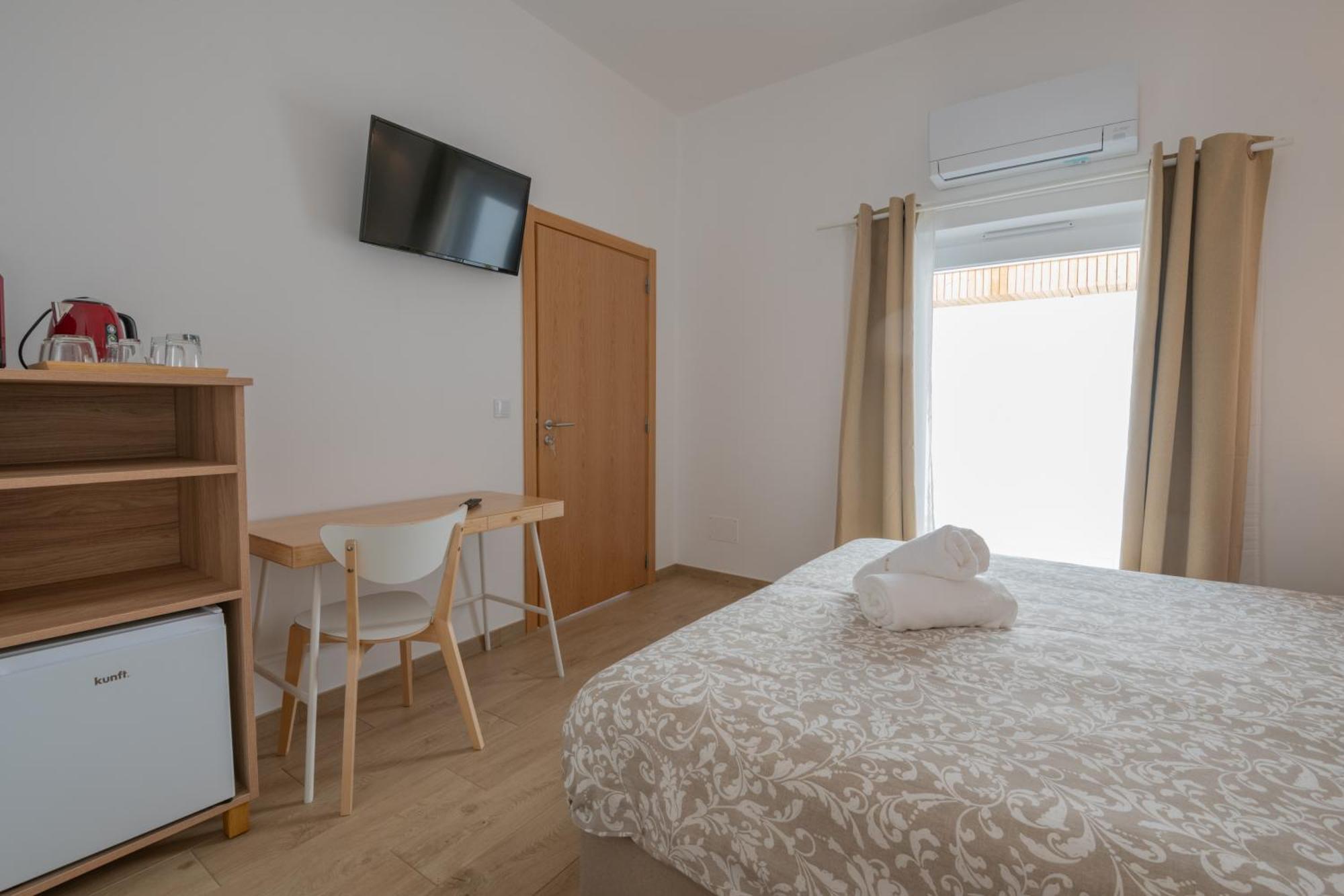 Villa Harbour Rooms & Apartments فيلا نوفا دو ميلفونتس المظهر الخارجي الصورة