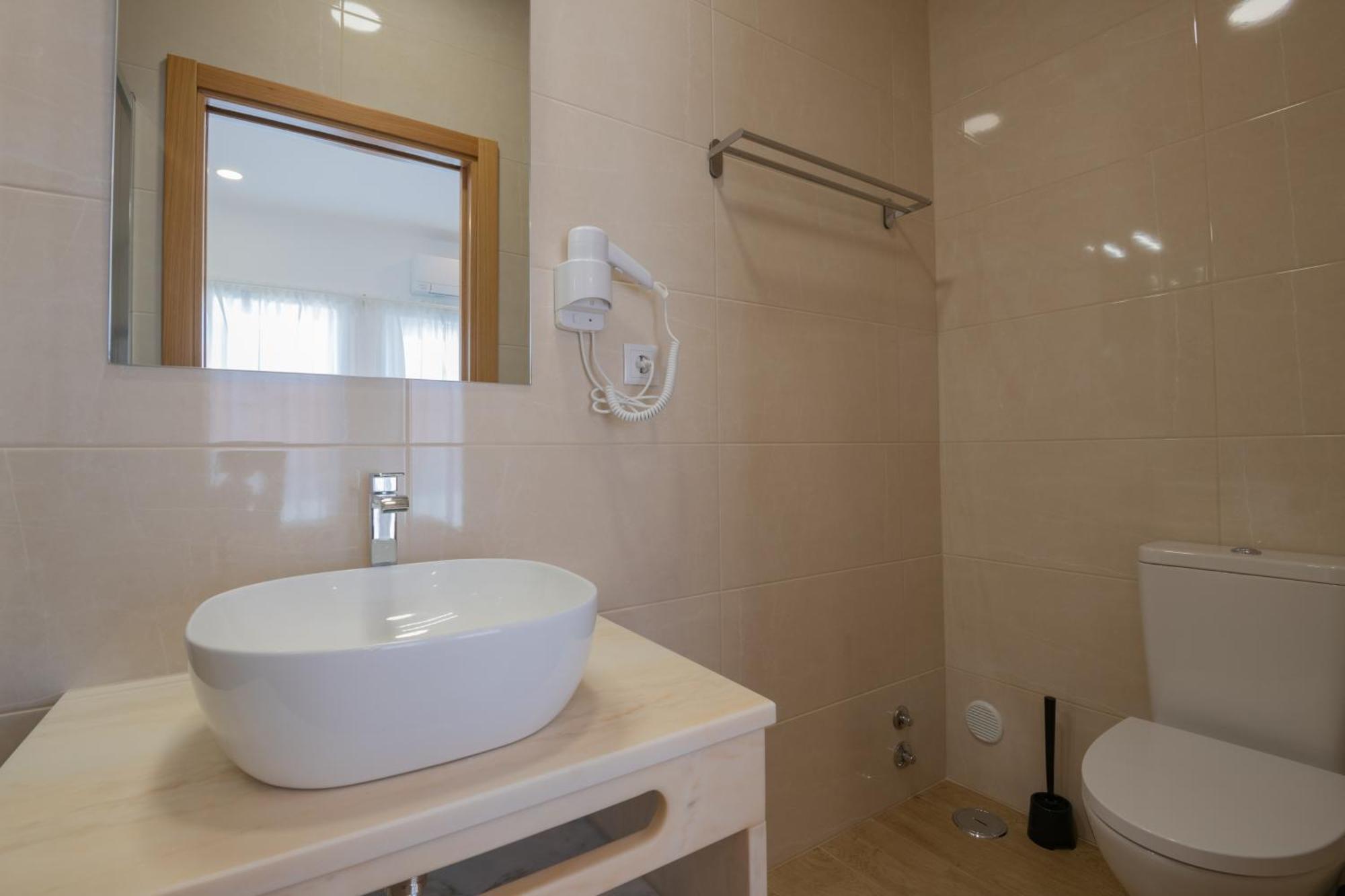 Villa Harbour Rooms & Apartments فيلا نوفا دو ميلفونتس المظهر الخارجي الصورة